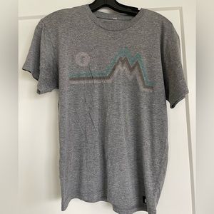 Cotopaxi T shirt